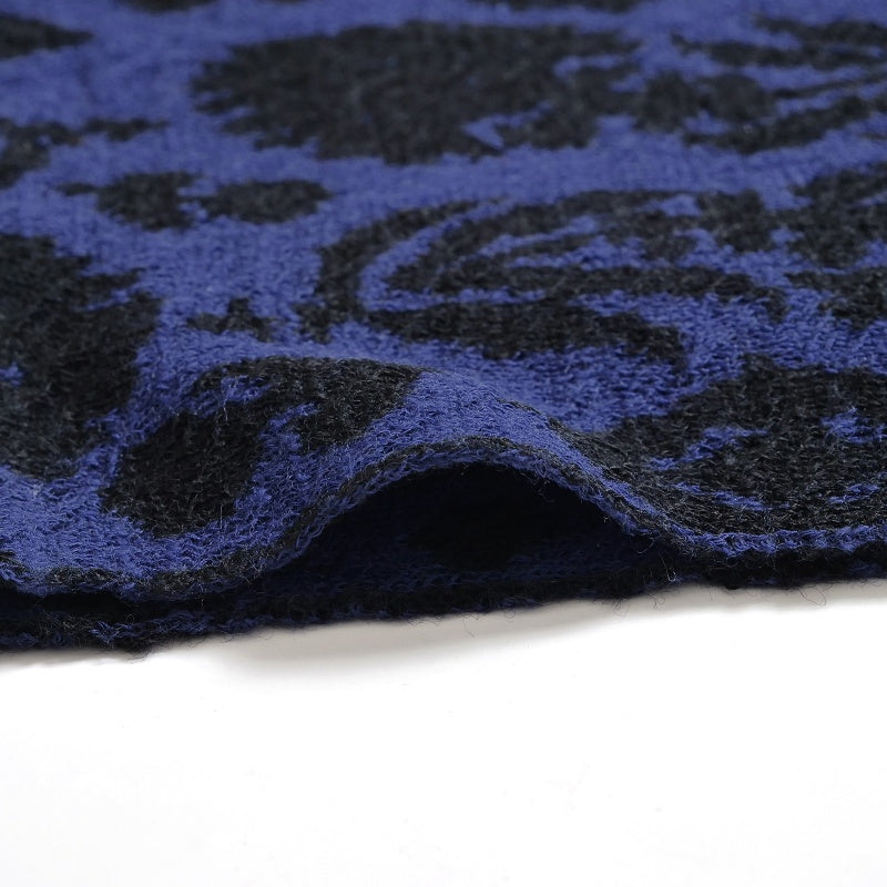 Silhouette Flower Snood