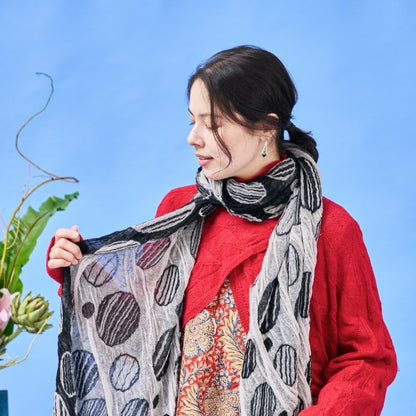 Large Dot Pattern Scarf