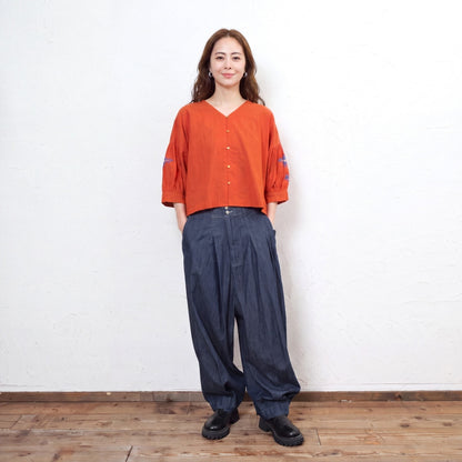 Random Tuck Denim Pants