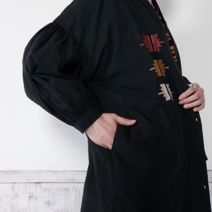 Cotton Crown Embroidery Blouse