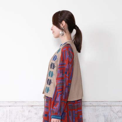 Cotton Crown Embroidery Vest