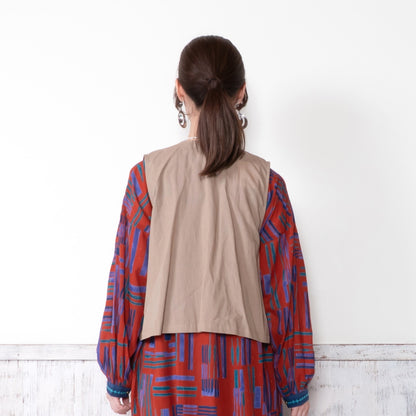 Cotton Crown Embroidery Vest