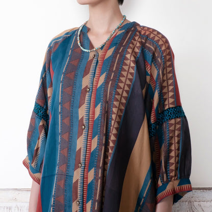 Cotton Stripe Print Embroidery Blouse