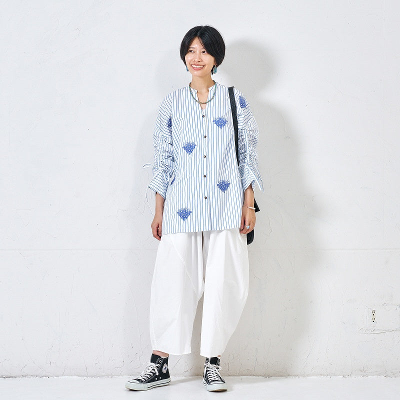 Cotton Stripe Flower Point Embroidery Blouse