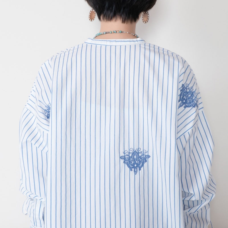 Cotton Stripe Flower Point Embroidery Blouse