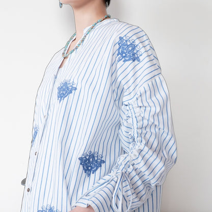 Cotton Stripe Flower Point Embroidery Blouse
