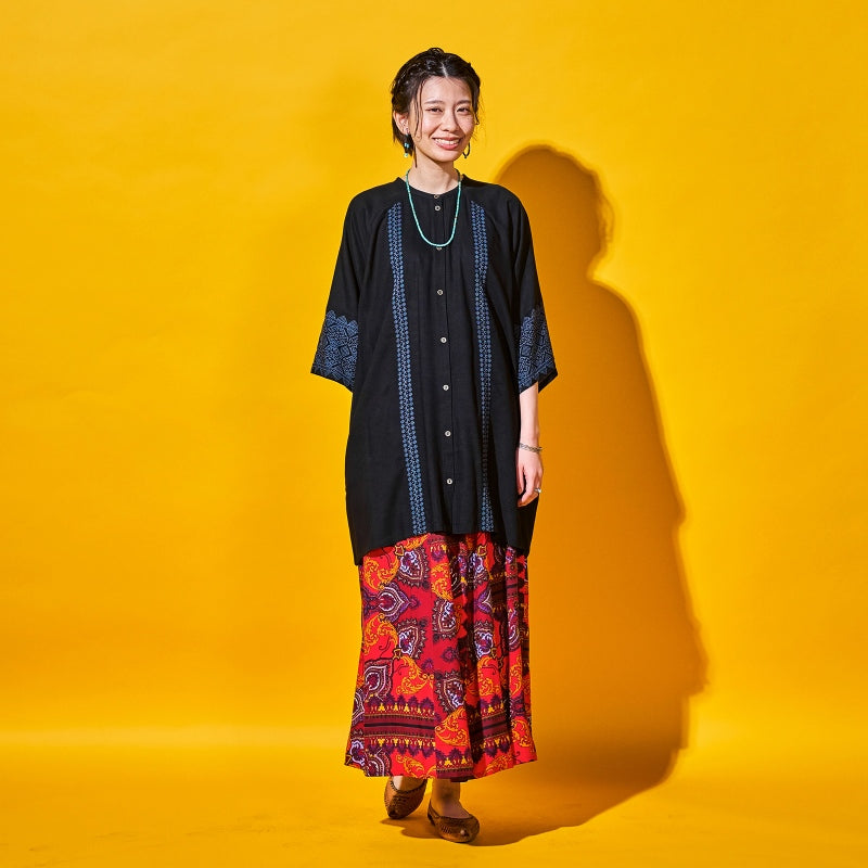 Rayon Geometric Line Print Raglan Blouse