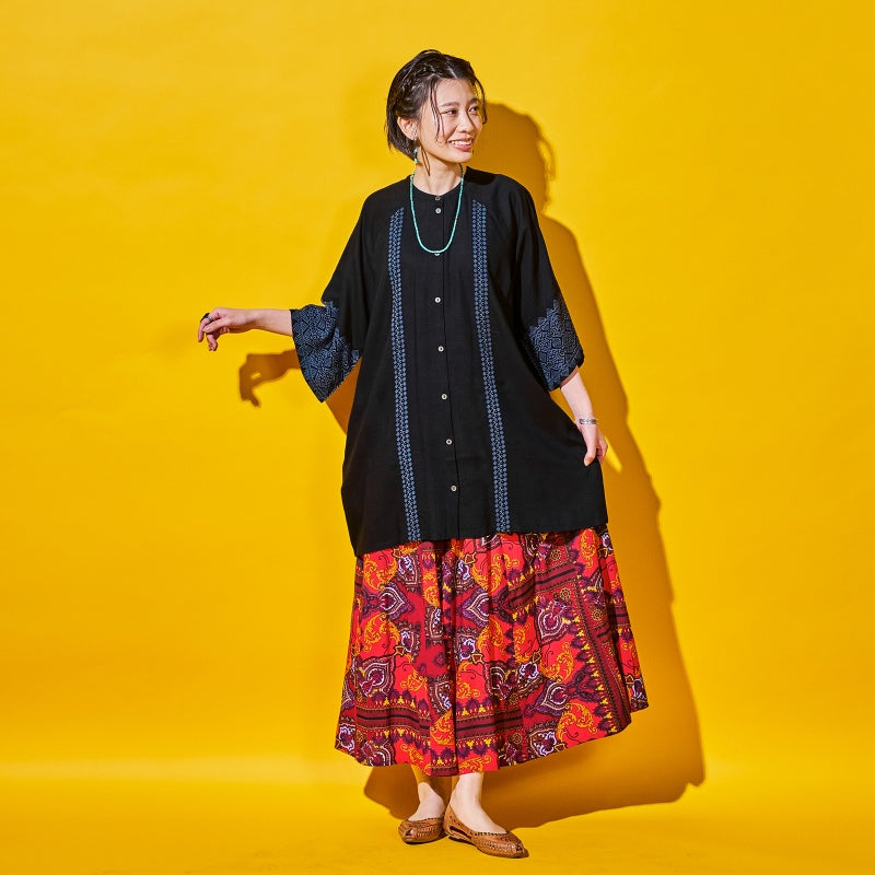 Rayon Geometric Line Print Raglan Blouse