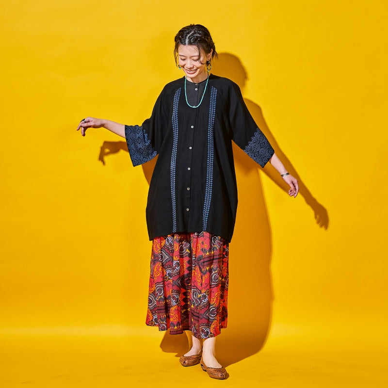 Rayon Geometric Line Print Raglan Blouse