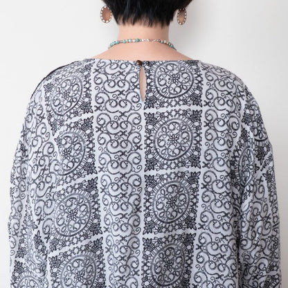 Rayon Lace Print Pullover