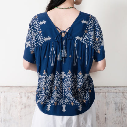 Rayon Rhombus Print Line Pullover