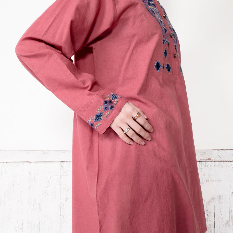 Cotton Rhombus Embroidery Pullover
