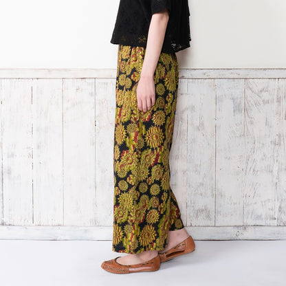 Terry Voile Flower Gradient Print Tuck Pants