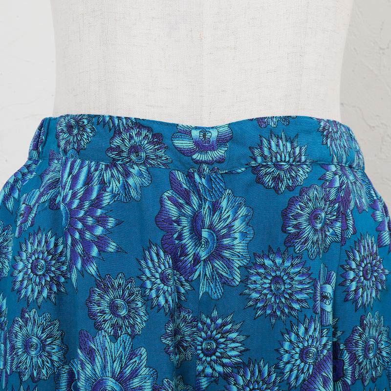 Terry Voile Flower Gradient Print Tuck Pants